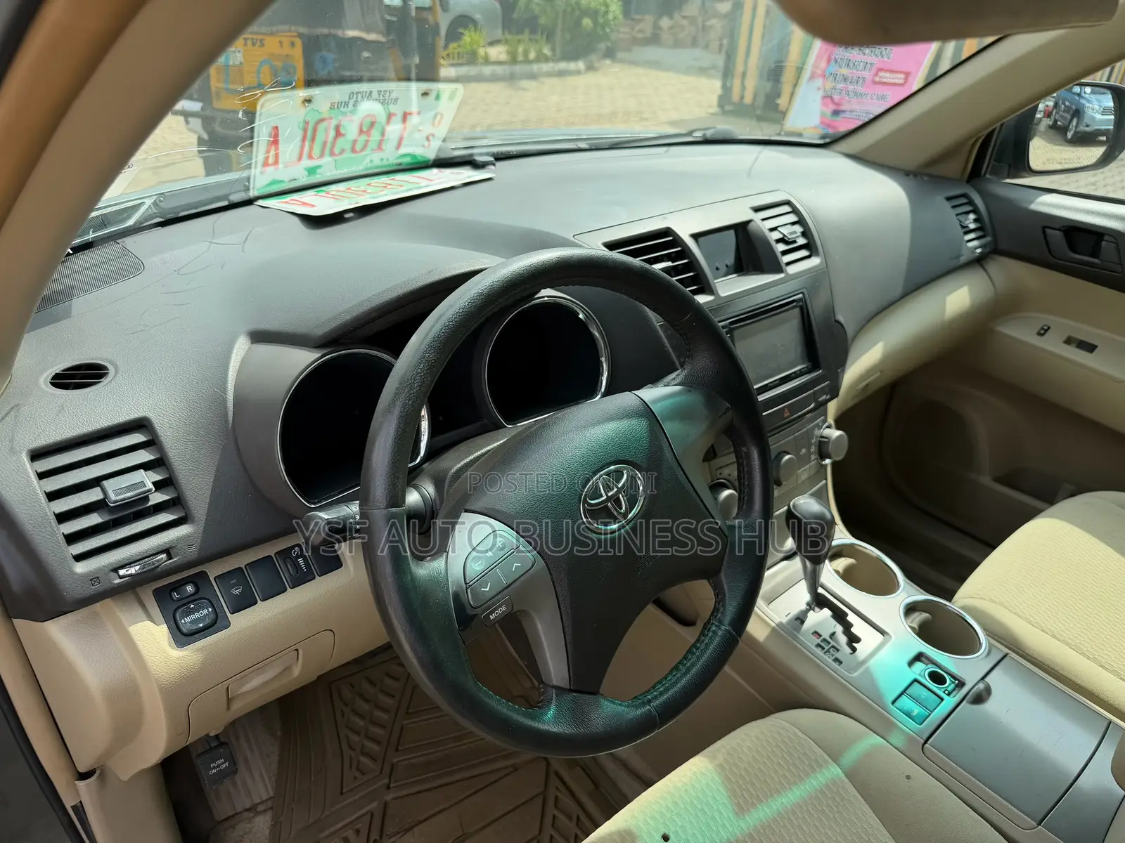 Toyota Highlander SE 2010 Green
