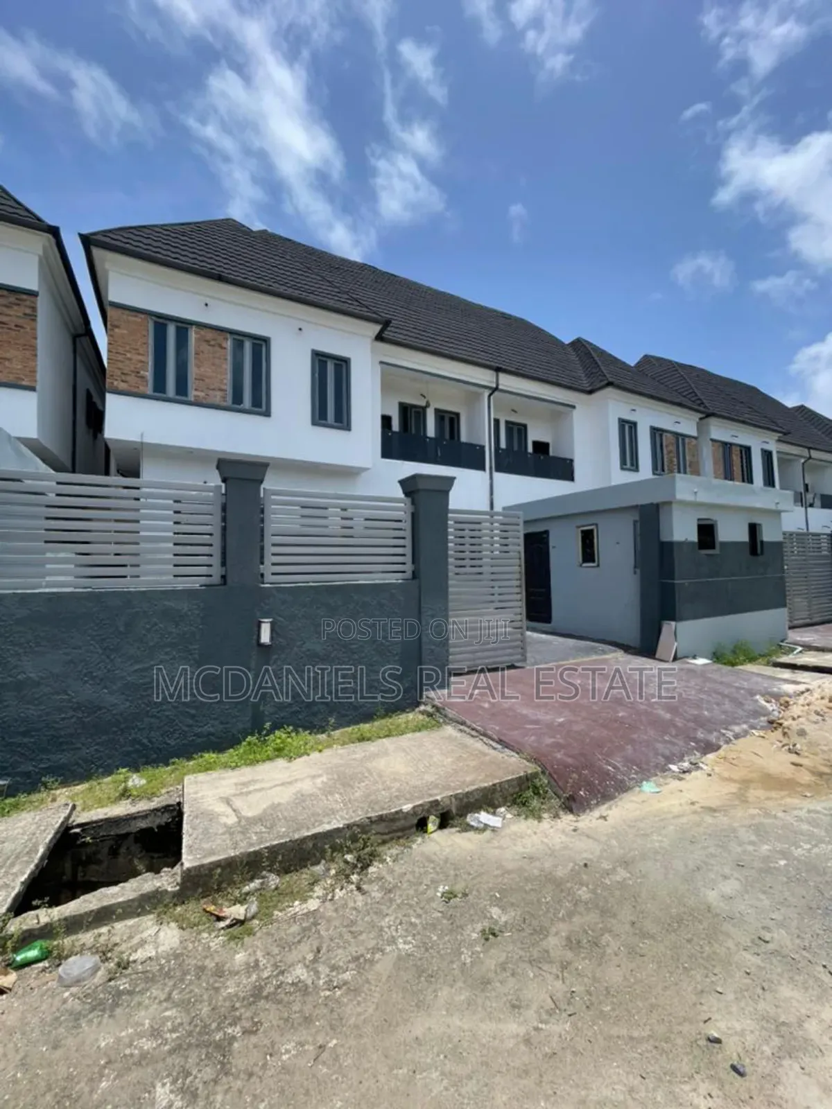 4bdrm Duplex in Orchid,Lekki, Lagos for sale