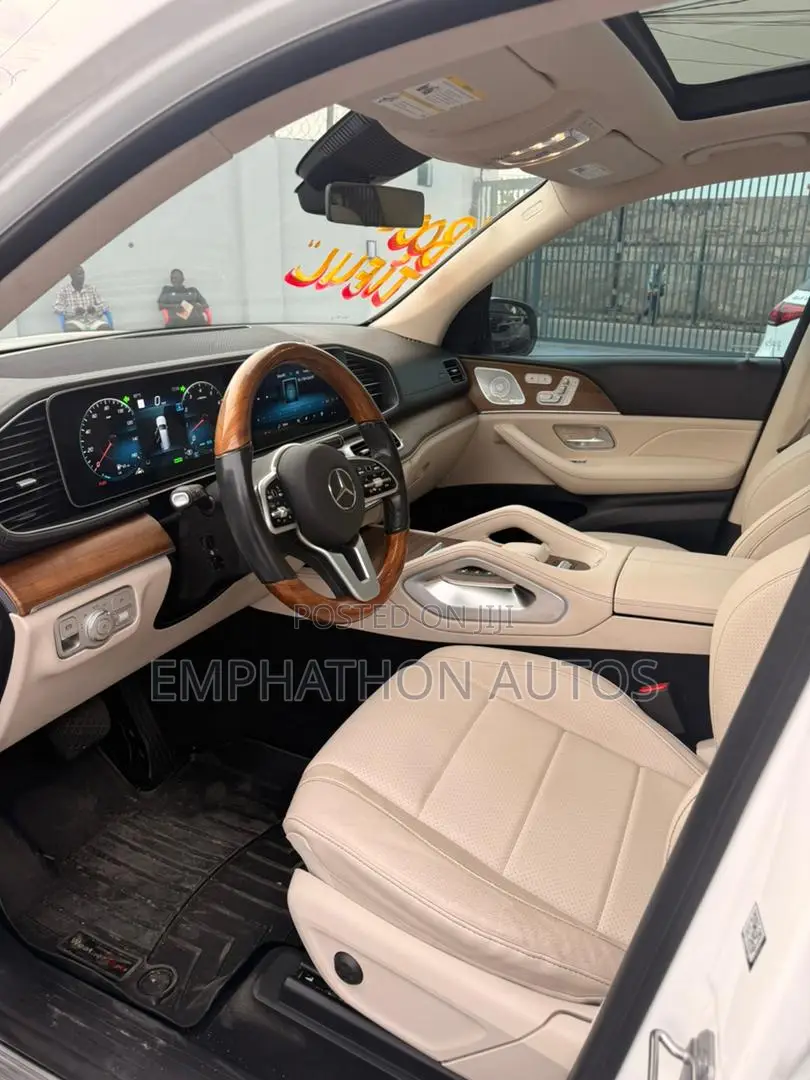 Mercedes-Benz GLS-Class 2021 White