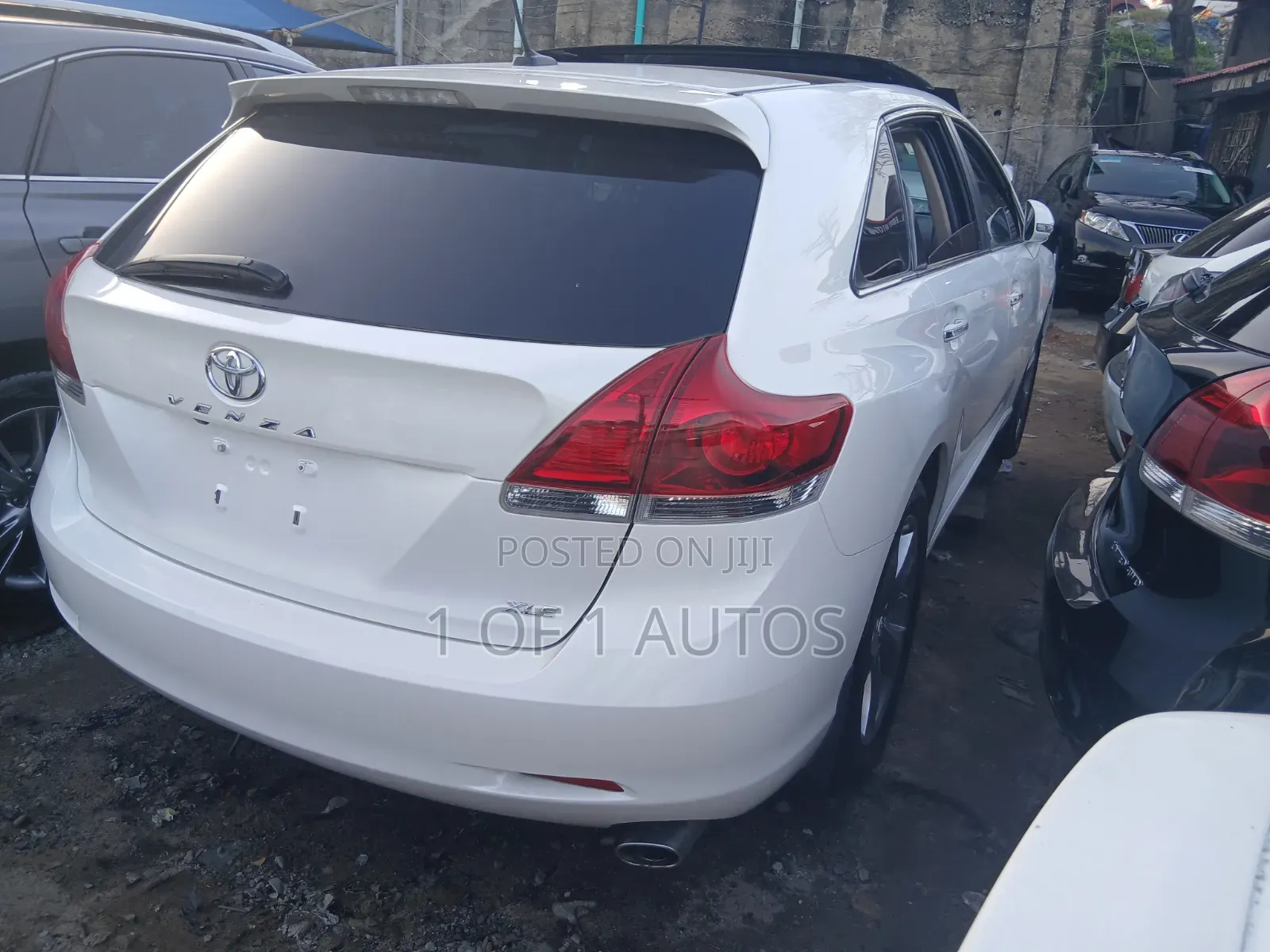 Toyota Venza XLE 2015 White