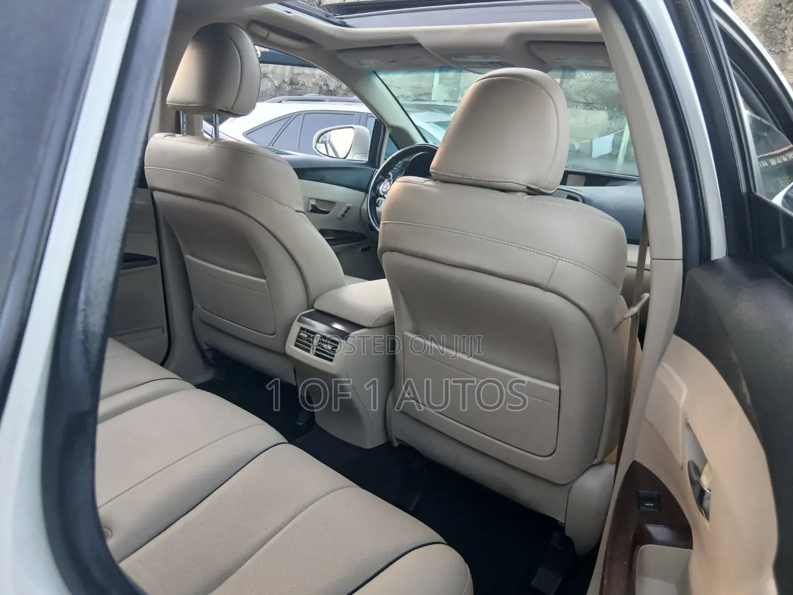 Toyota Venza XLE 2015 White