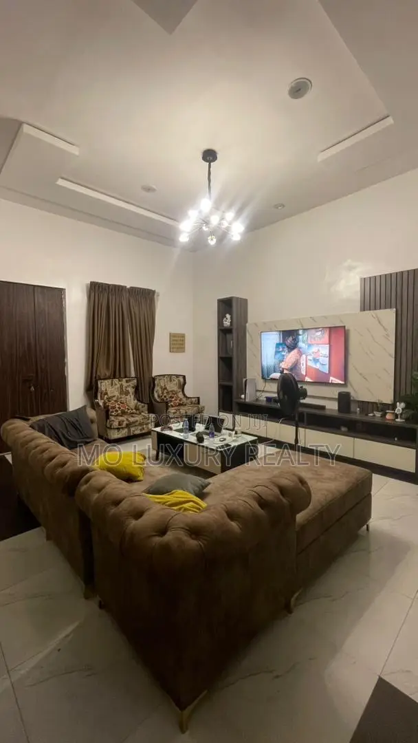 Furnished 4bdrm Townhouse / Terrace in Ikota for rent