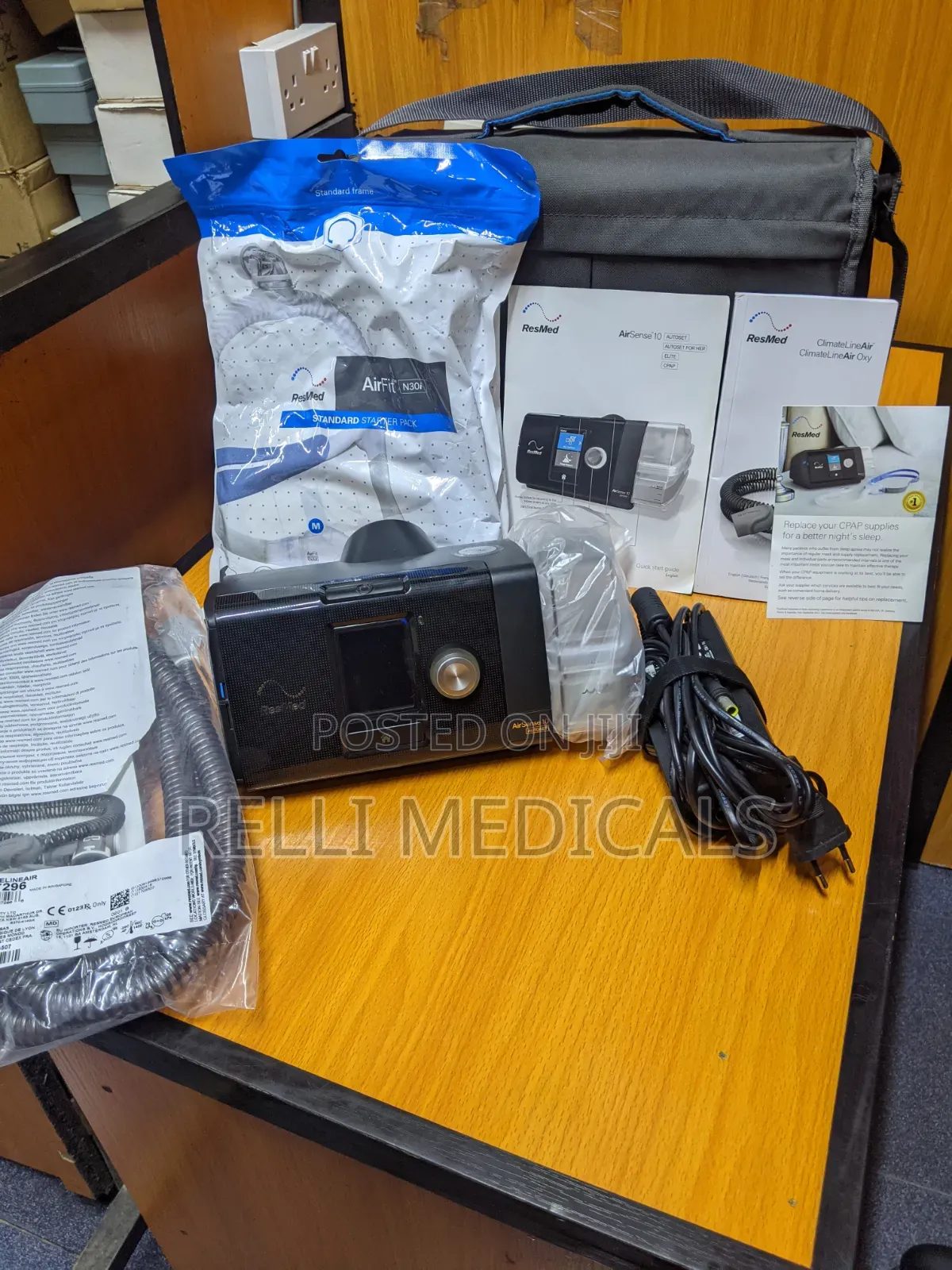 Resmed Airsense 10 Autoset Cpap Machine