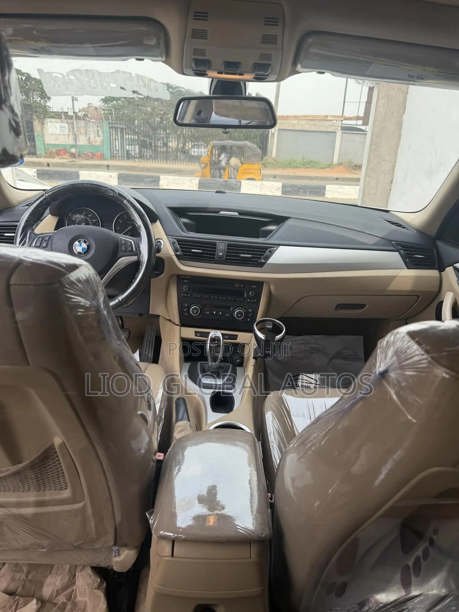 BMW X1 sDrive28i 4dr SUV (2.0L 4cyl Turbo 8A) 2014 White