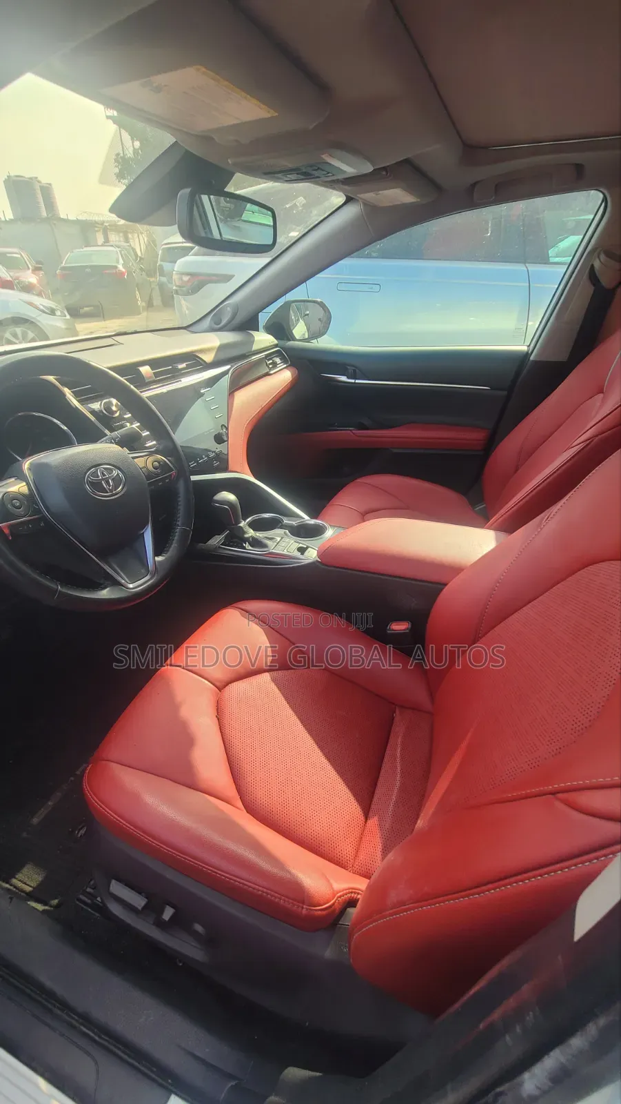 Toyota Camry XSE (2.5L 4cyl 8A) 2019 White
