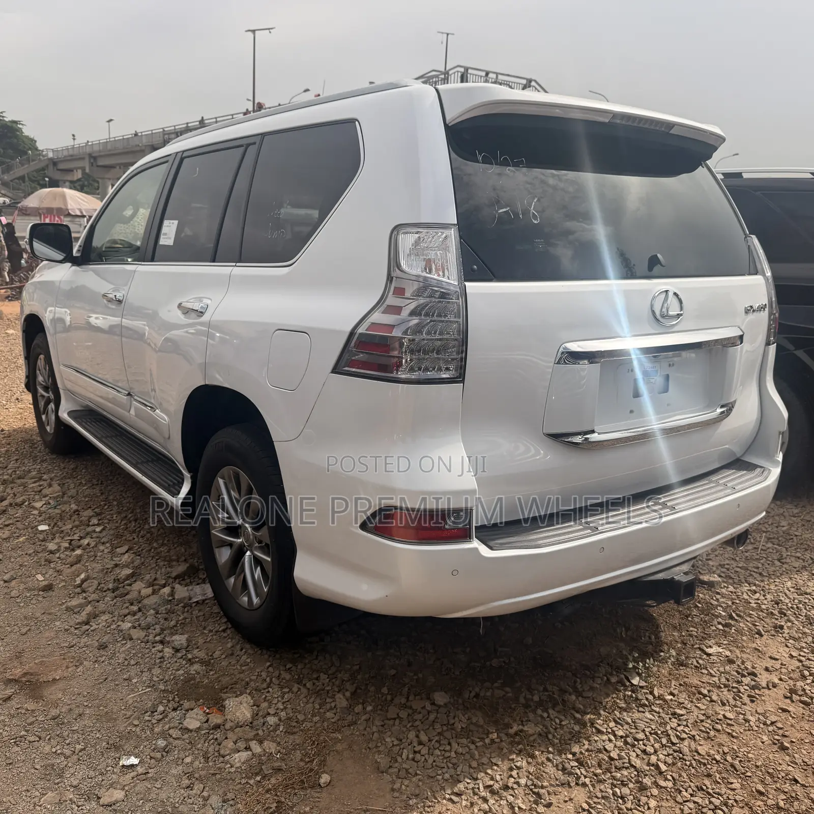 Lexus GX 460 Luxury 2016 White