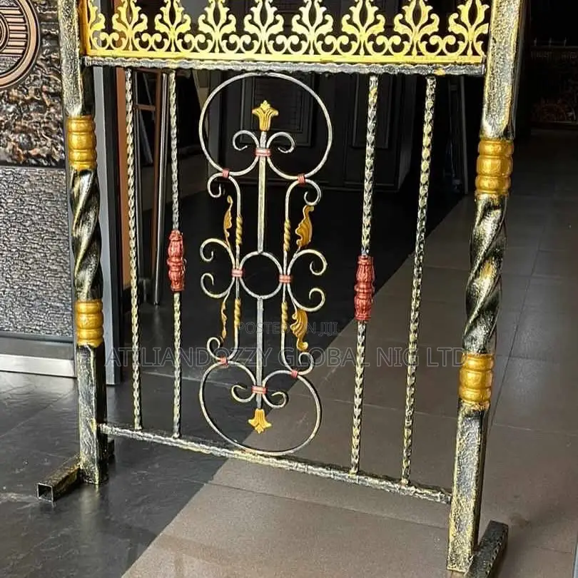 Double Coc Cumbi Wrought Iron Design
