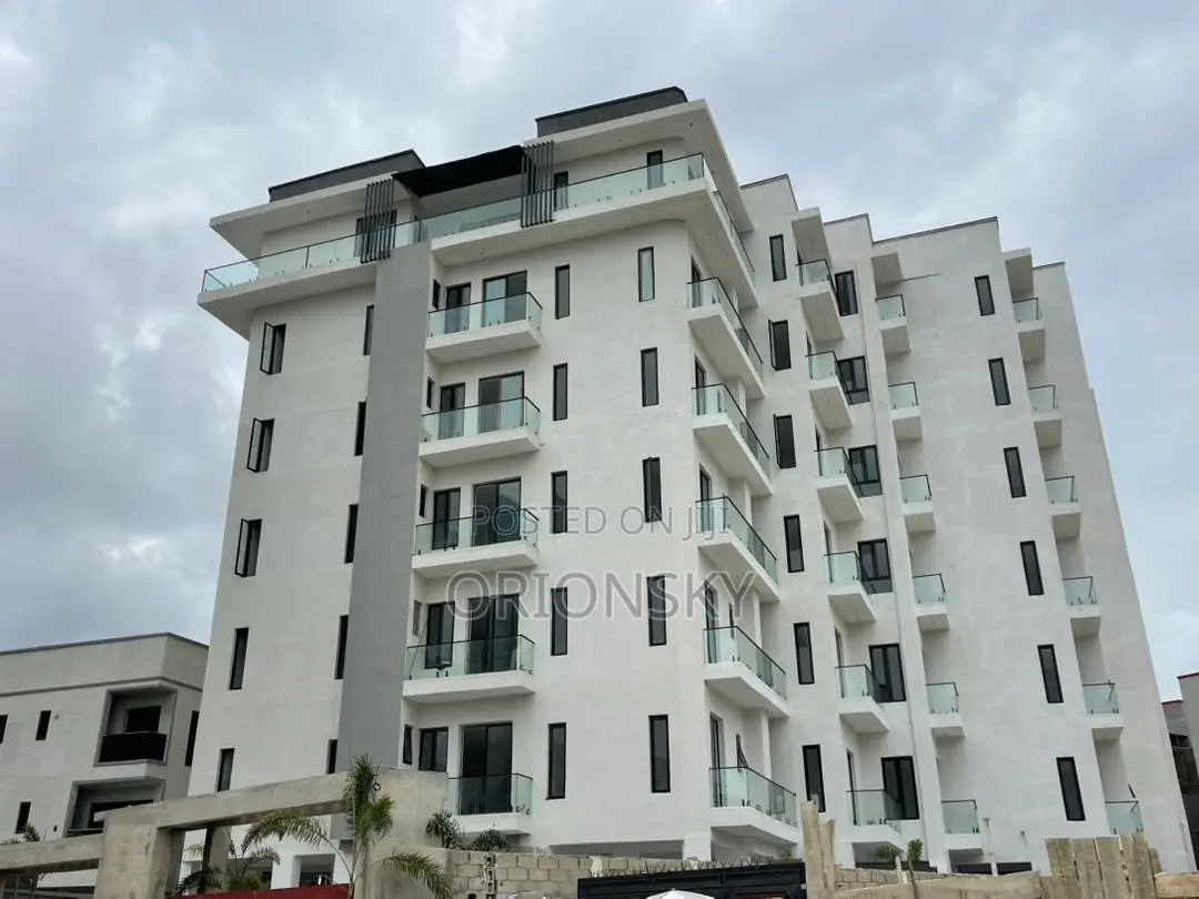 1bdrm Apartment in Freedom Way, Lekki Phase 1 for sale