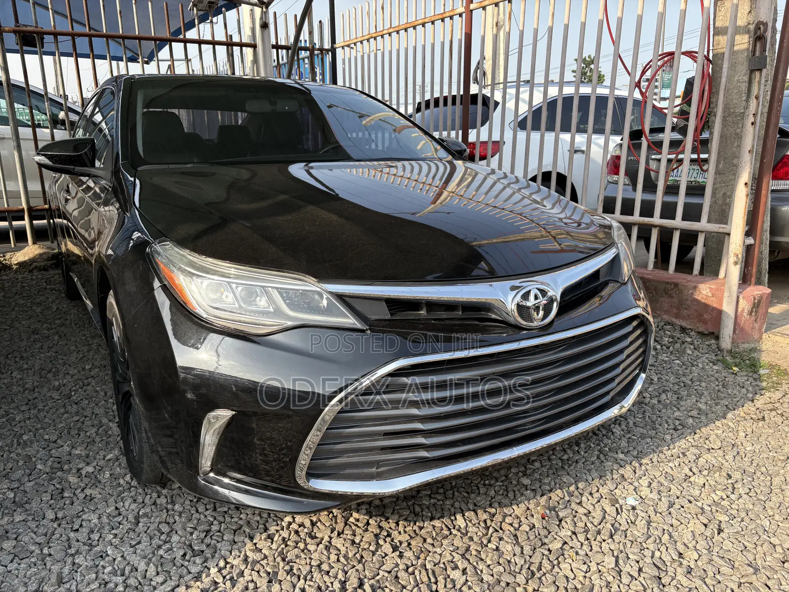 Toyota Avalon Touring FWD Sedan (3.6L 6cyl 6A) 2016 Black