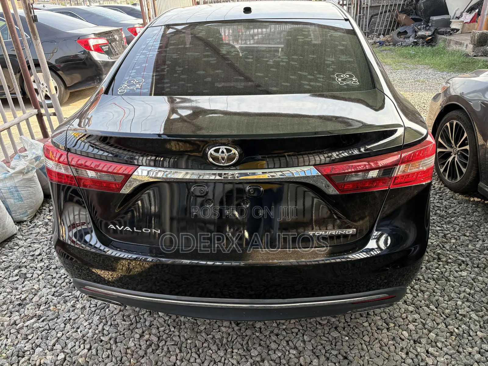 Toyota Avalon Touring FWD Sedan (3.6L 6cyl 6A) 2016 Black