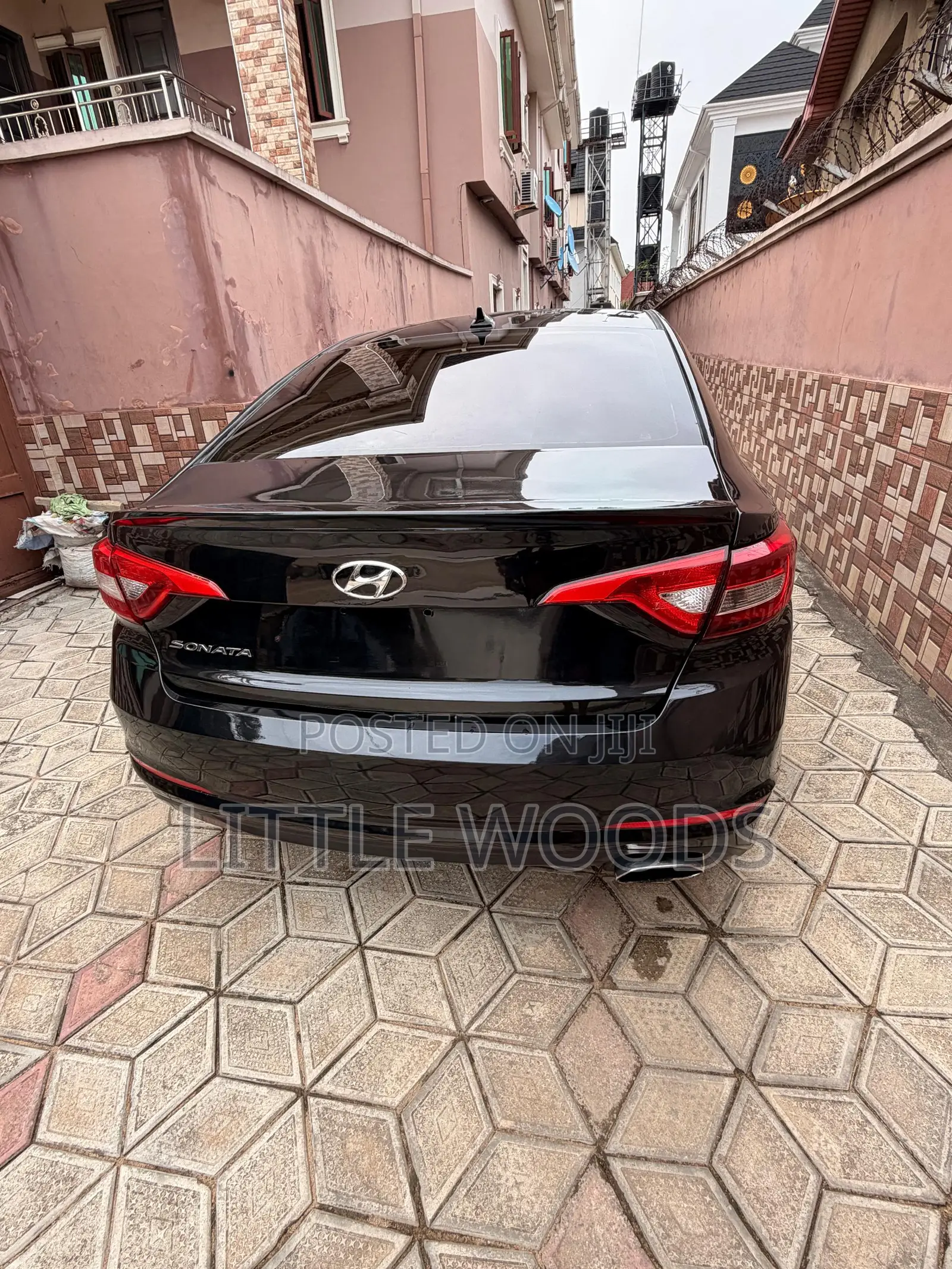 Hyundai Sonata Sport Sedan FWD (2.4L 4cyl 6A) 2016 Black