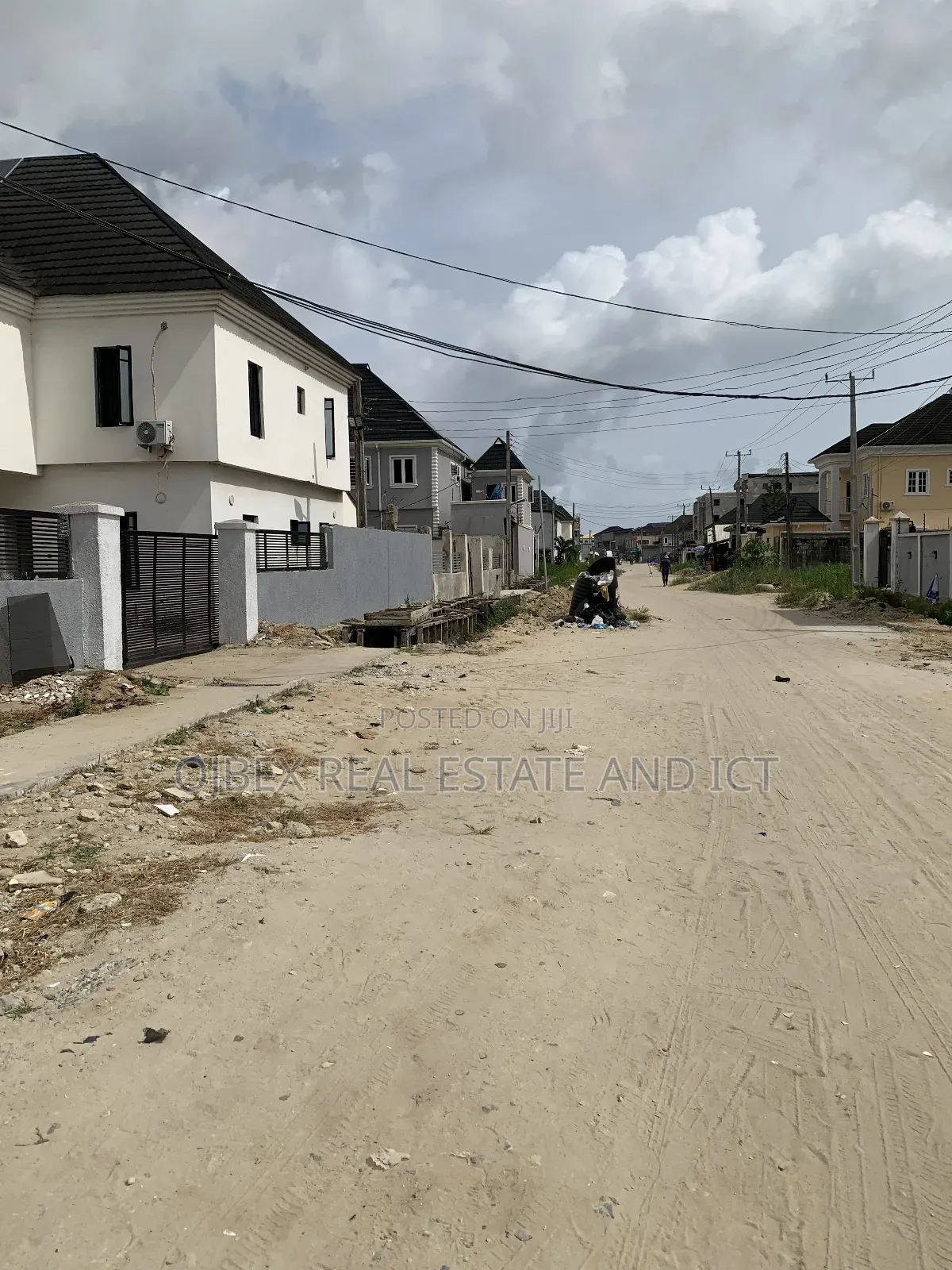 4bdrm Duplex in Jonaith Estate, Ajah for sale