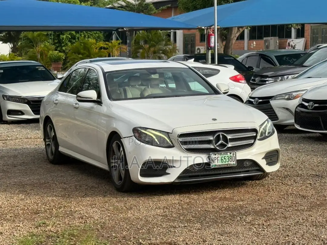 Mercedes-Benz E300 2017 White