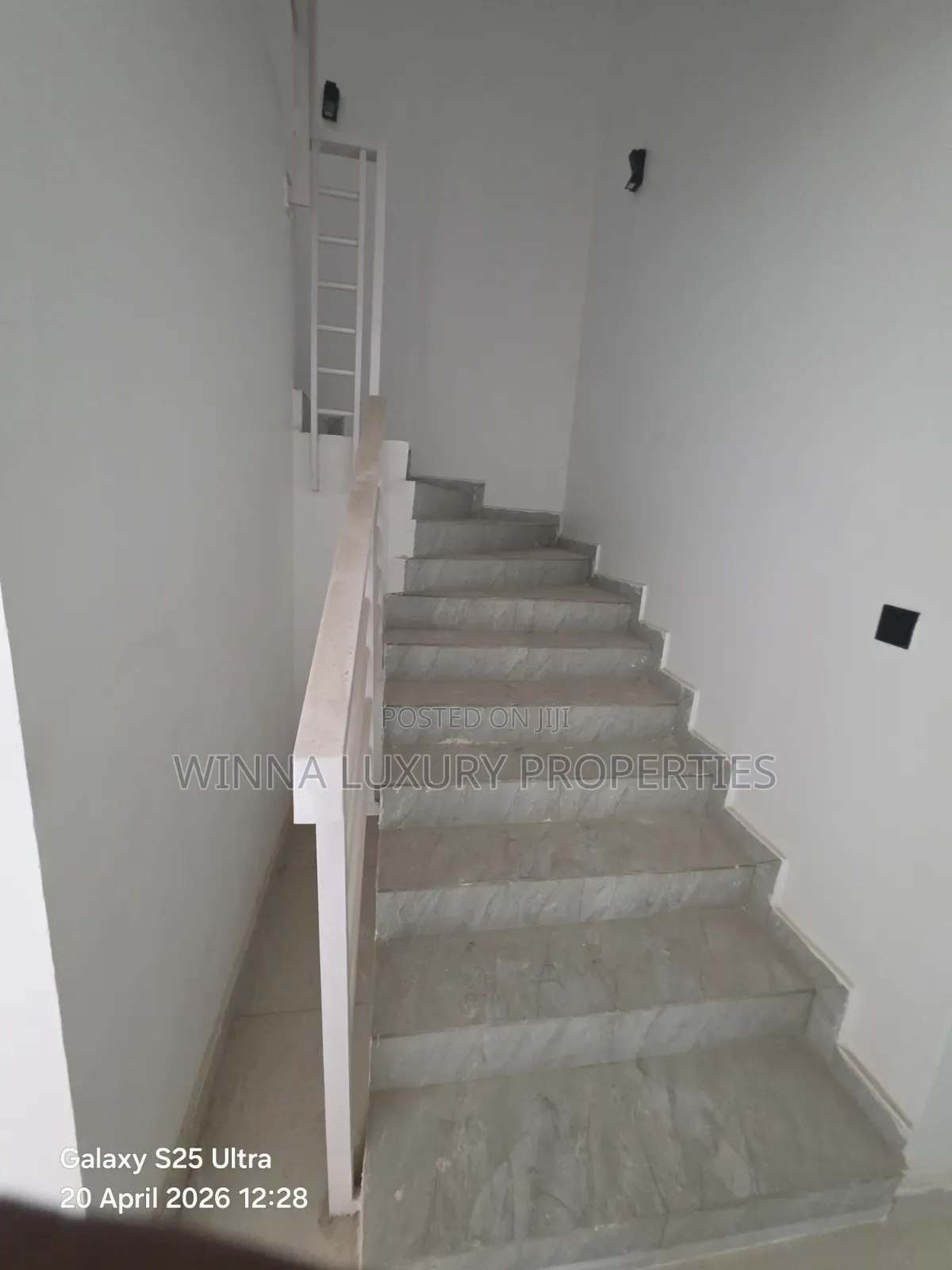 4bdrm Duplex in Metro View Estate, Idu for sale