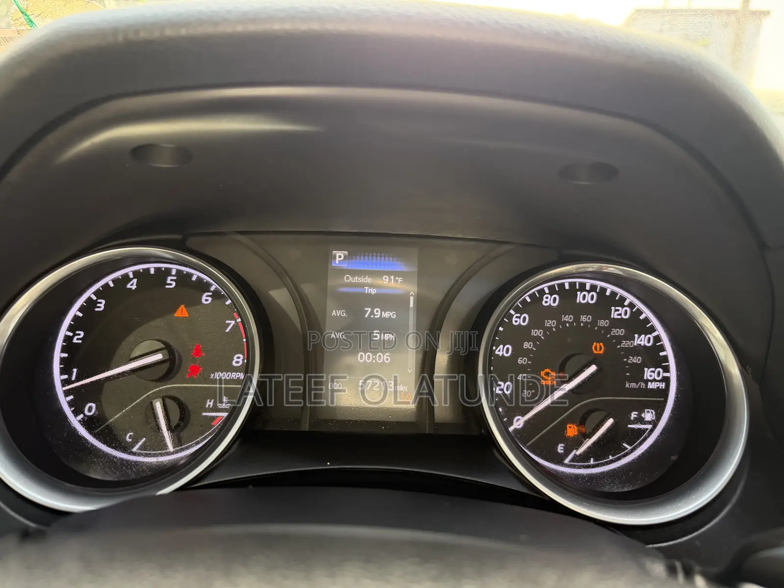 Toyota Camry SE FWD (2.5L 4cyl 8AM) 2018 Gray