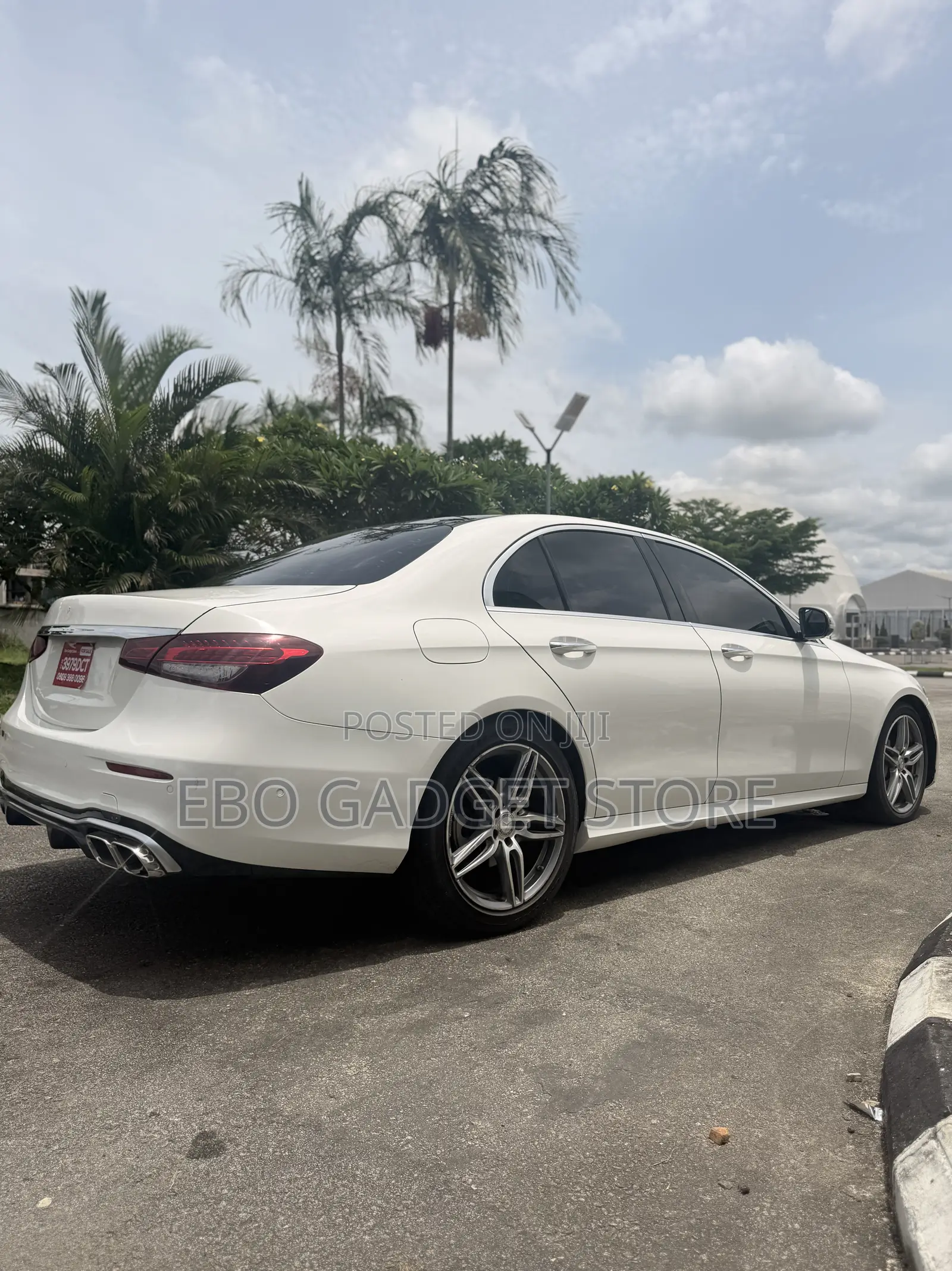 Mercedes-Benz E300 4Matic AWD Sedan (2.0L 4cyl 9A) 2017 White