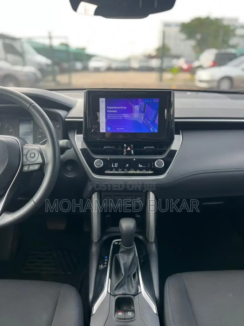 Toyota Corolla Cross 2024 Black
