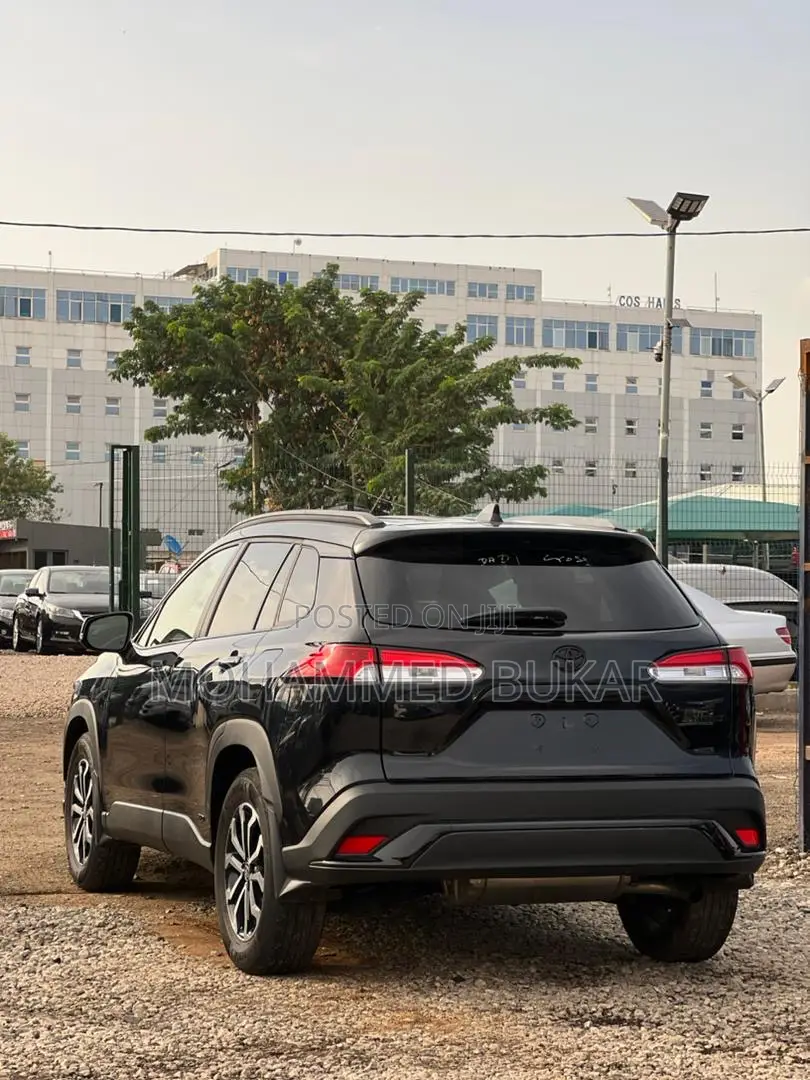 Toyota Corolla Cross 2024 Black