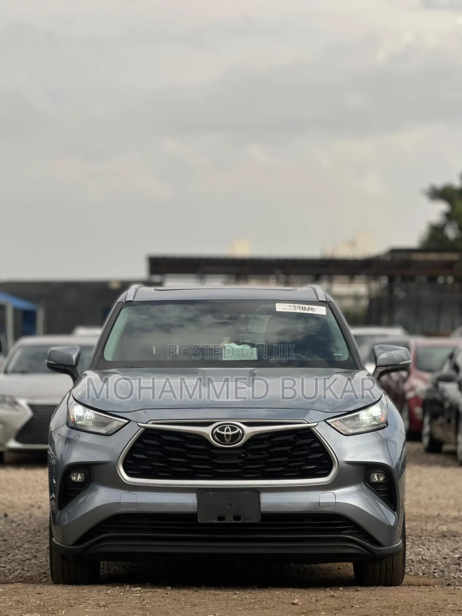Toyota Highlander XLE AWD 2020 Blue