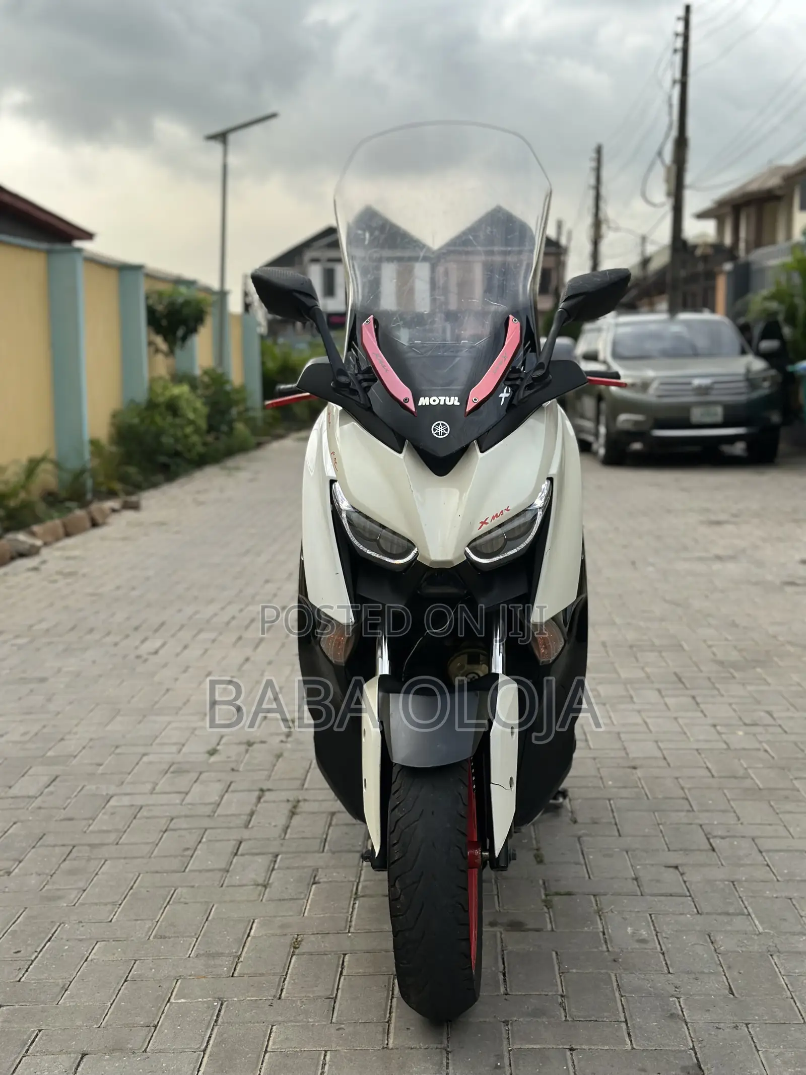 Yamaha 2020 Black