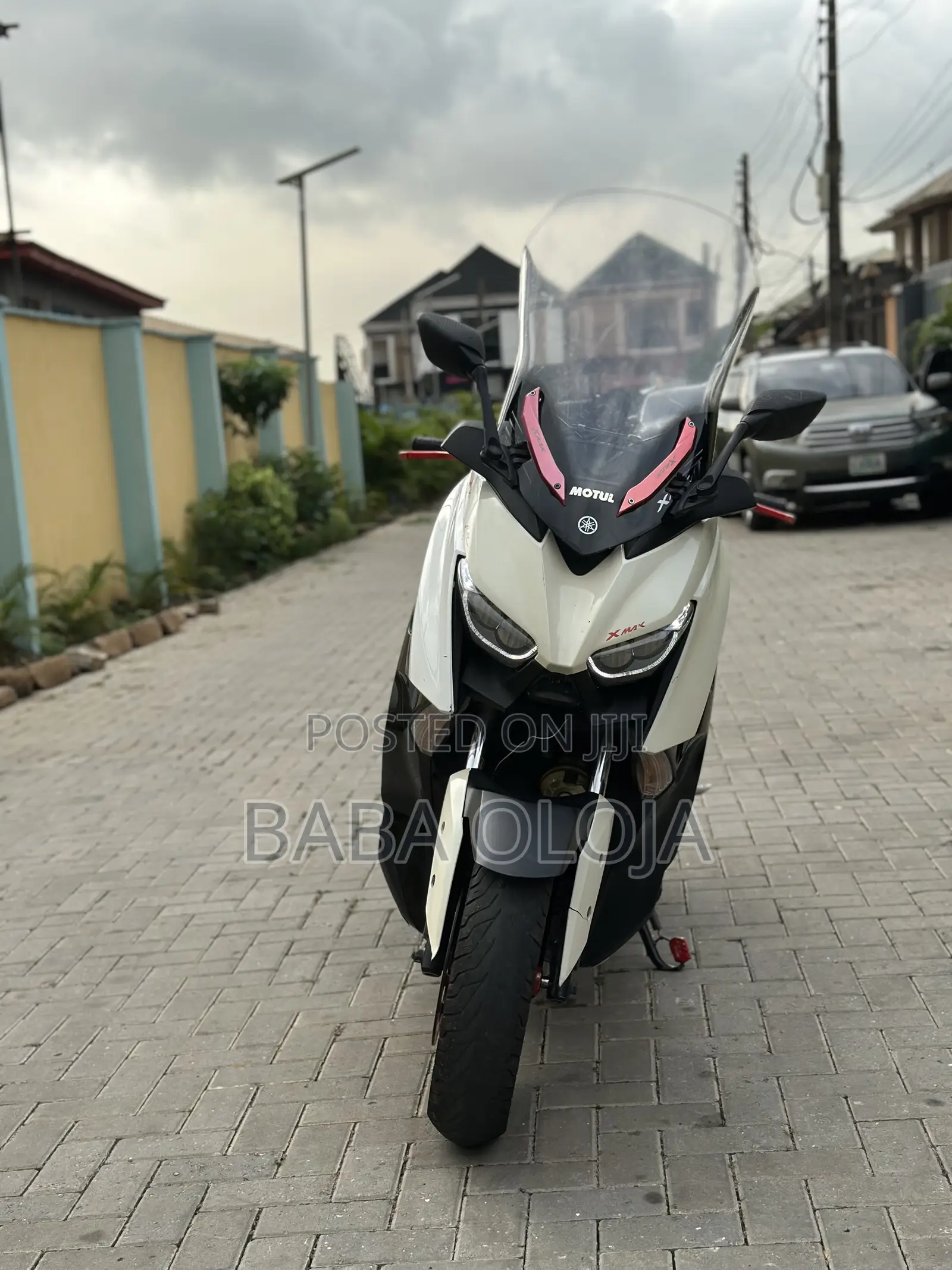 Yamaha 2020 Black