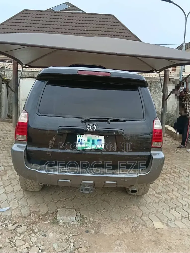 Toyota 4-Runner 2004 Black