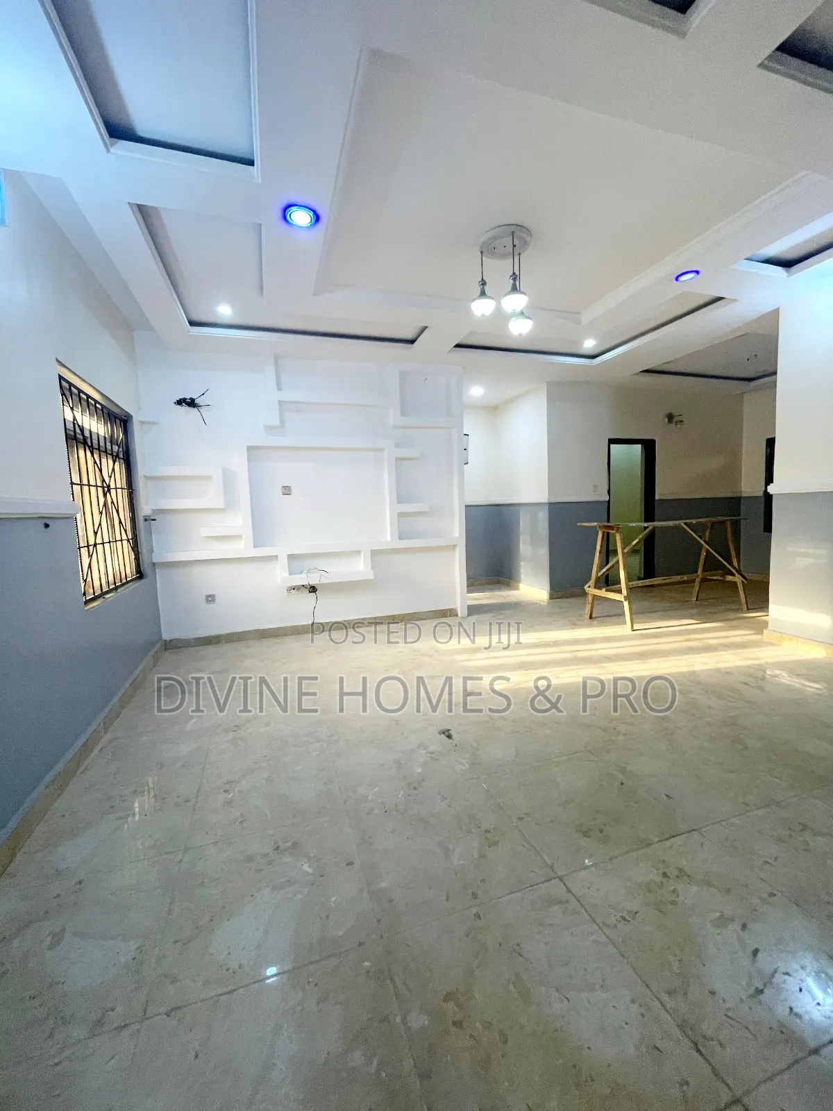4bdrm Penthouse in Minister Quarters, Life Camp for rent