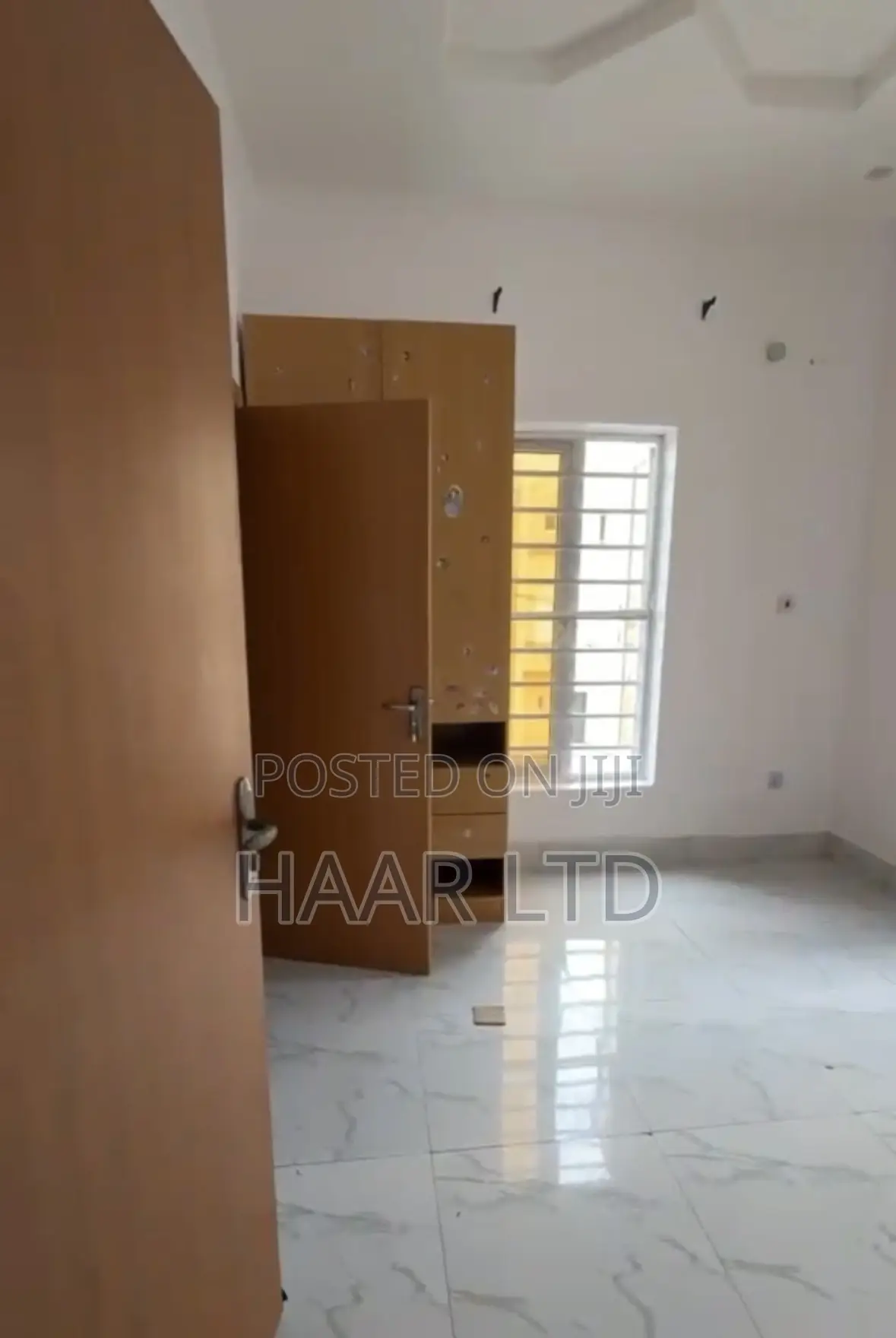 Mini Flat in Lekki Phase 2 for rent
