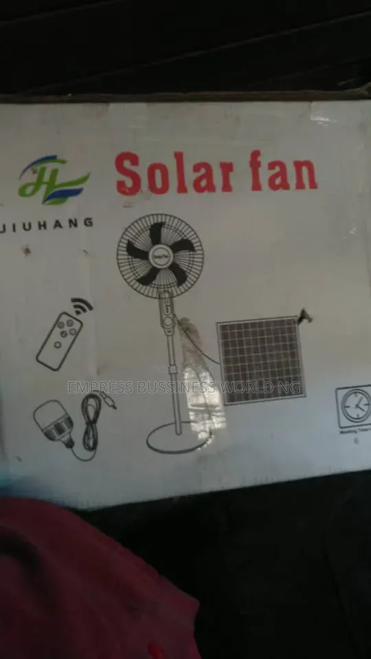 16 Inches Solar Rechargeable Fan With Panel, Light Bulb and Remote