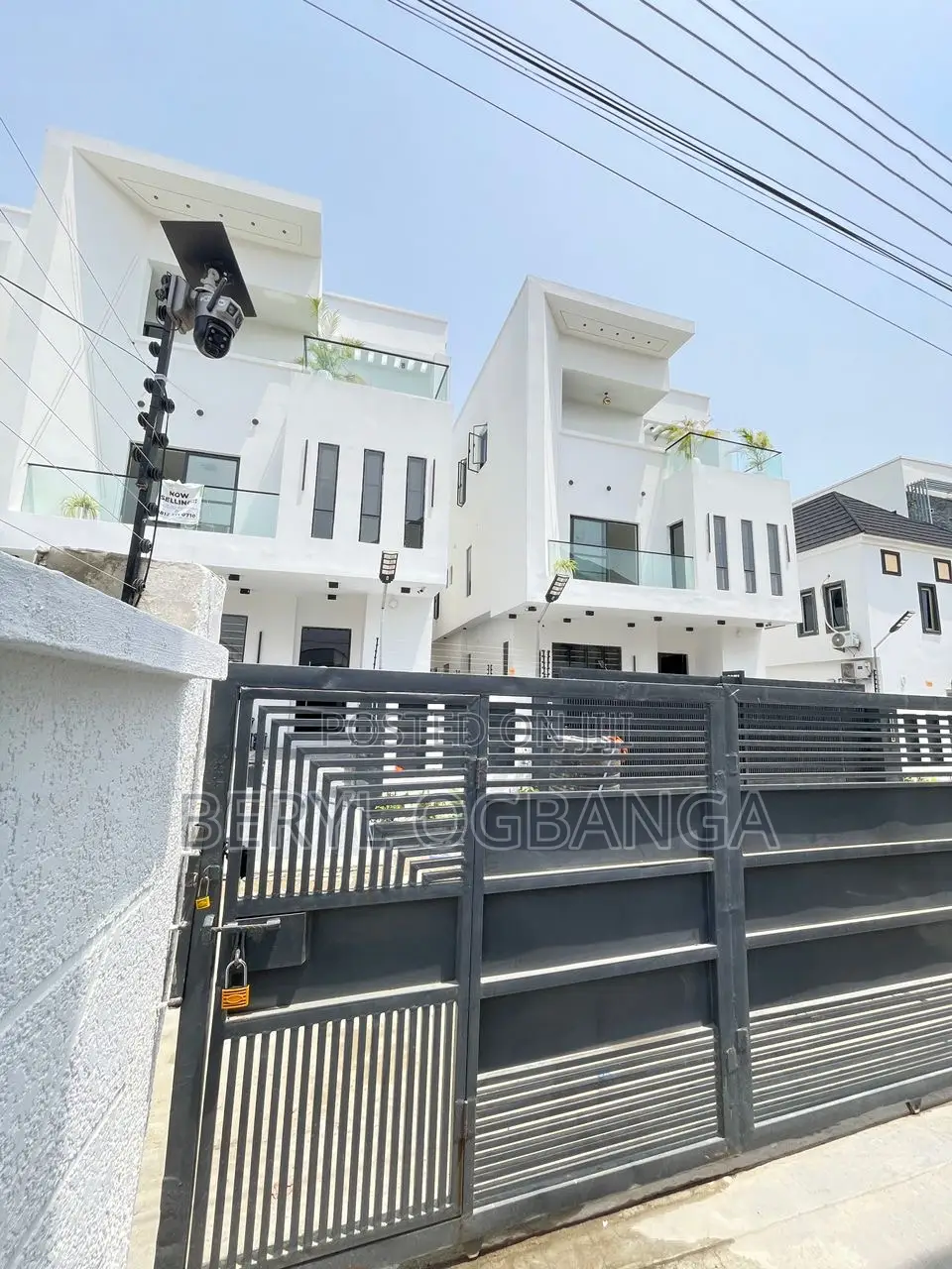 Furnished 4bdrm Duplex in Ikota for rent