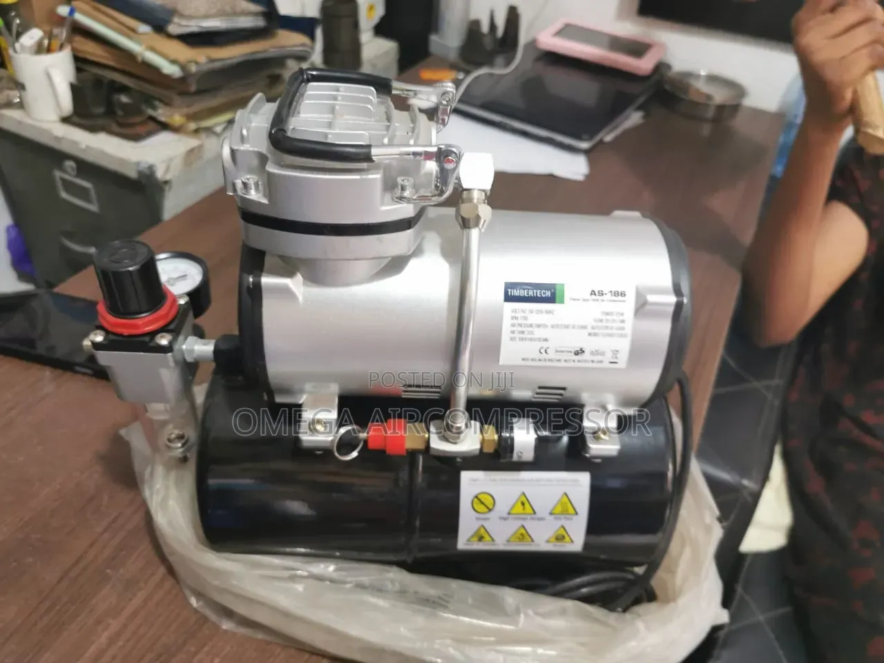 Timbertech as-186 Airbrush Compressor