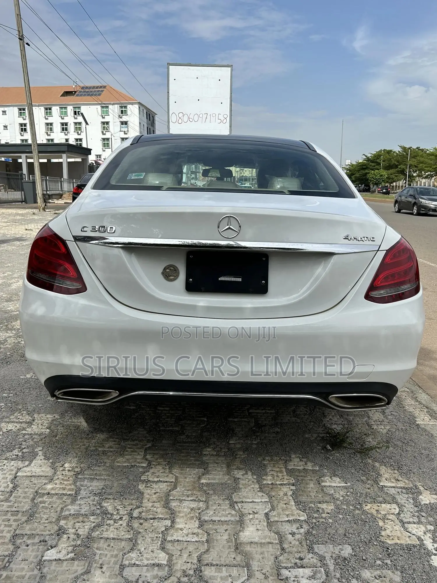 Mercedes-Benz C300 Sport 4dr RWD Sedan (2.0L 4cyl 7A) 2015 White