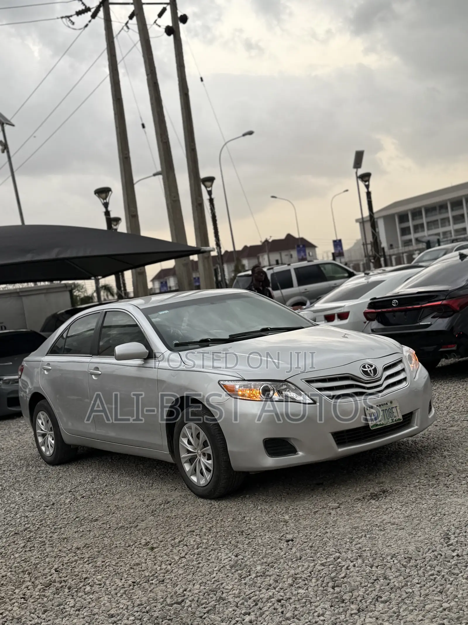 Toyota Camry 2010 Silver