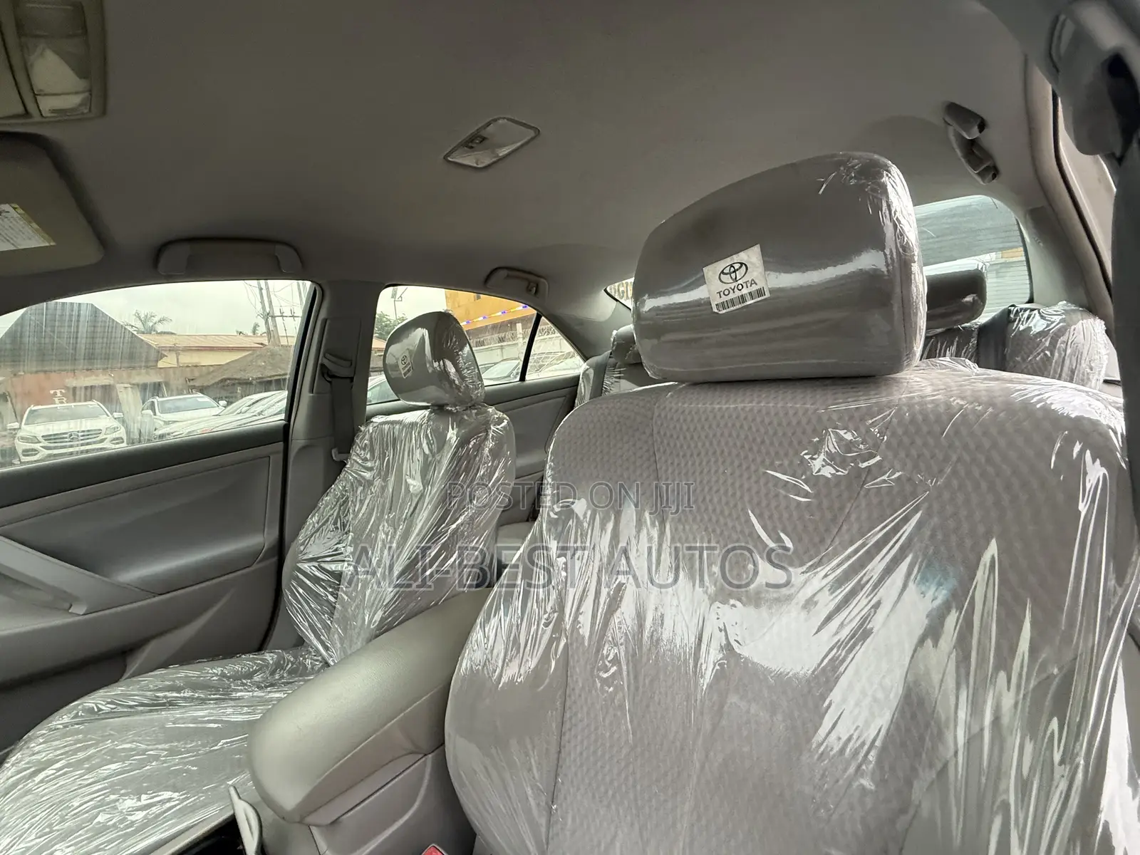 Toyota Camry 2010 Silver