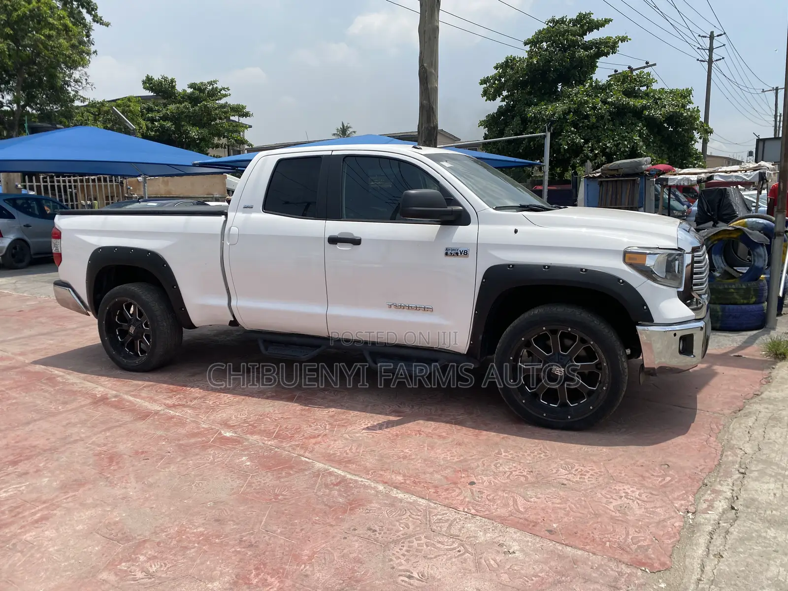 Toyota Tundra 2019 White
