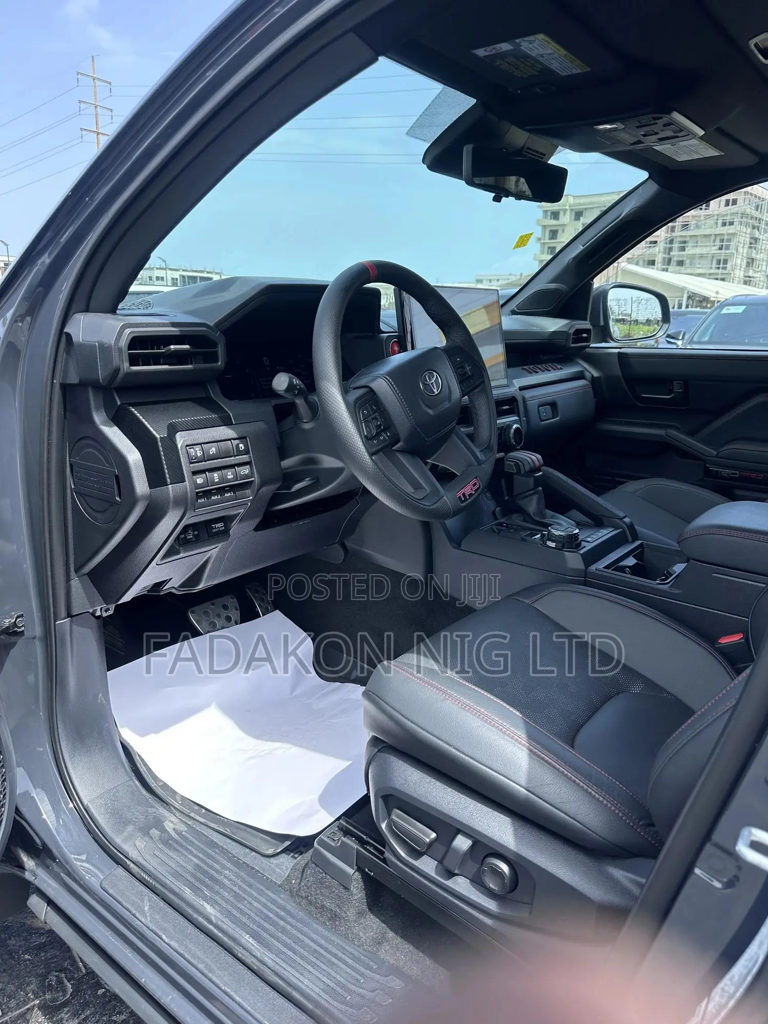 Toyota Tacoma SR5 Access Cab 6' Bed AT 2024 Black