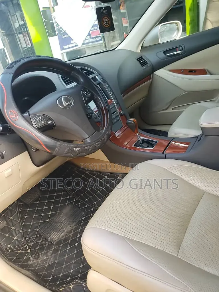 Lexus ES 2016 Gold