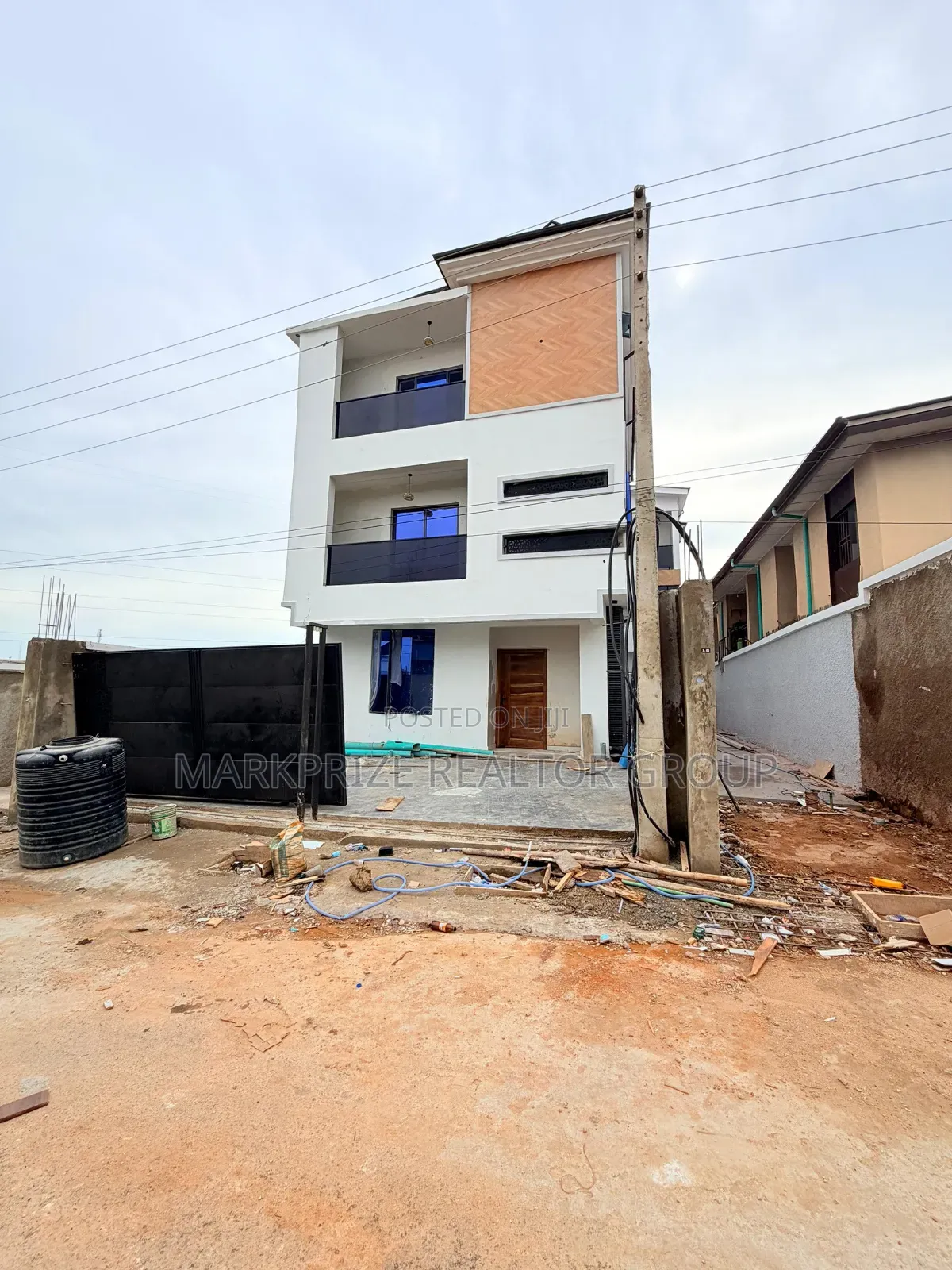 4bdrm Duplex in Magodo Gra Phase for sale