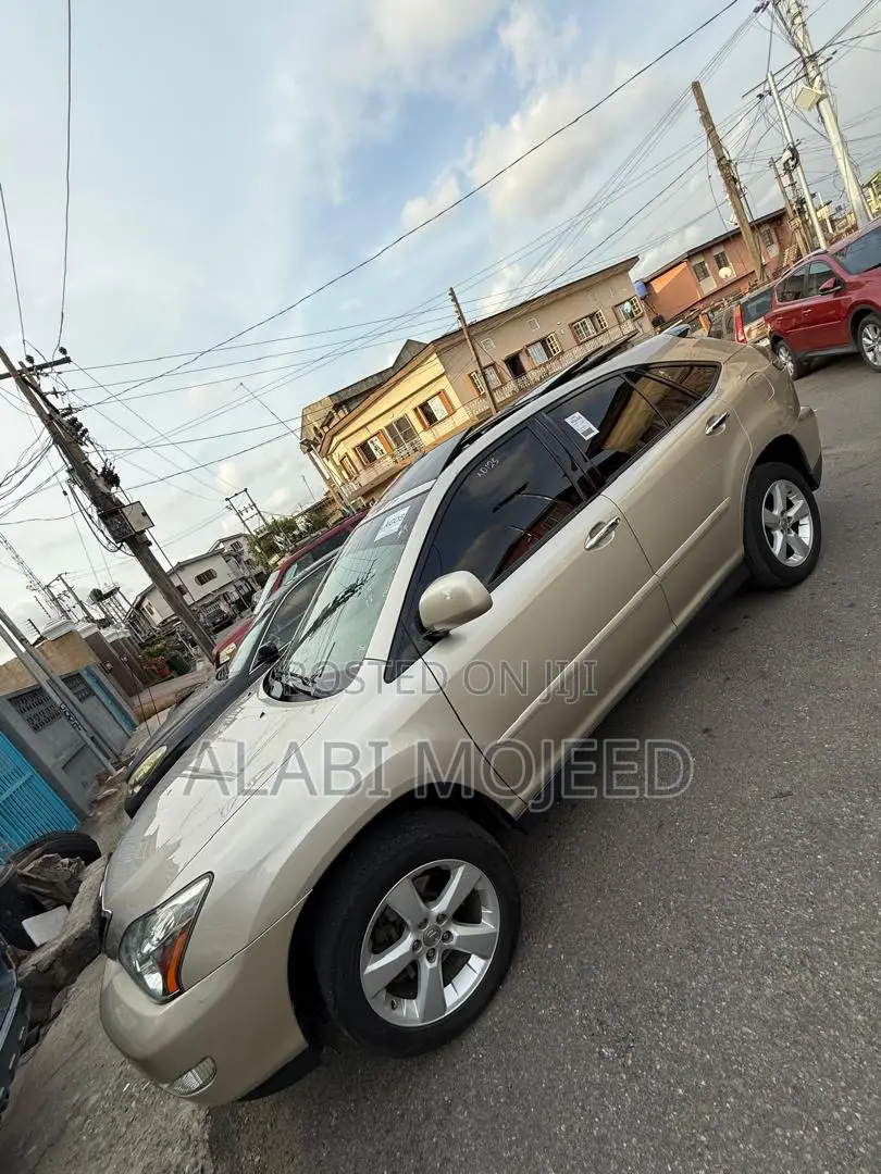 Lexus RX 330 2005 Gold