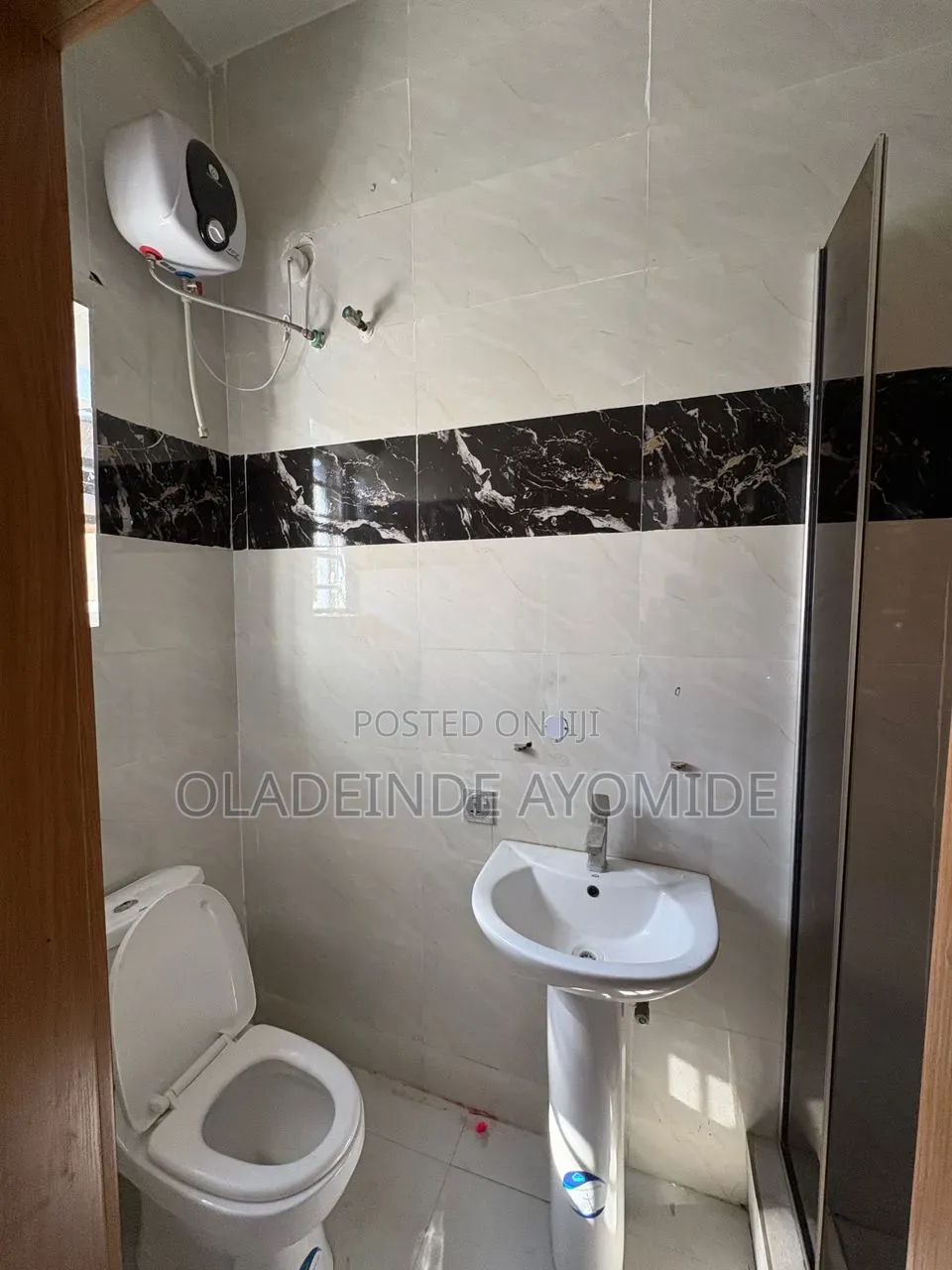 1bdrm Shared Apartment in Chevron for rent