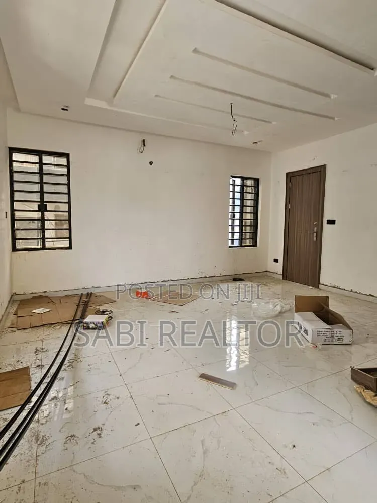 Furnished 4bdrm Duplex in Adeniyi Jones for sale