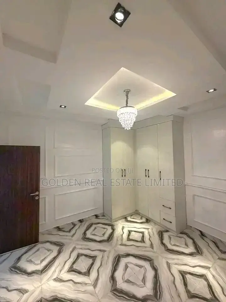 3bdrm Duplex in Jabi for sale