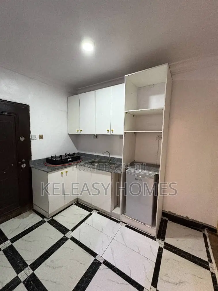 4bedroom Apartment