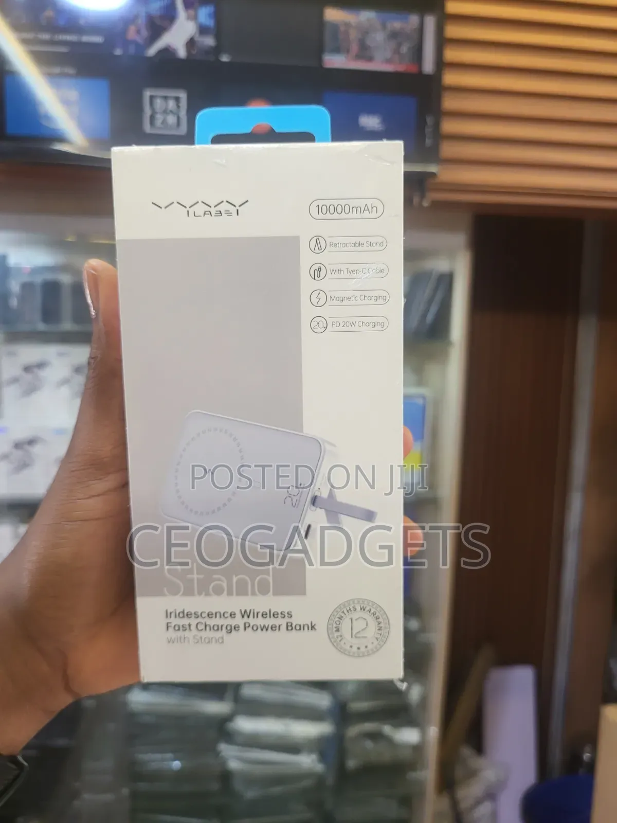 Vyvy Labs 10000mah Iridescence Wireless Fast Charge Power Bank.