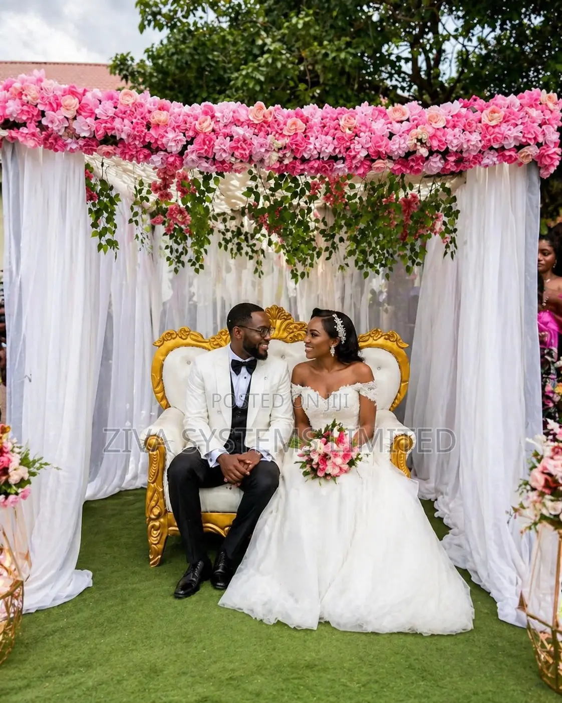 Luxury Wedding Backdrop Couple Sofa for Rent in Abuja