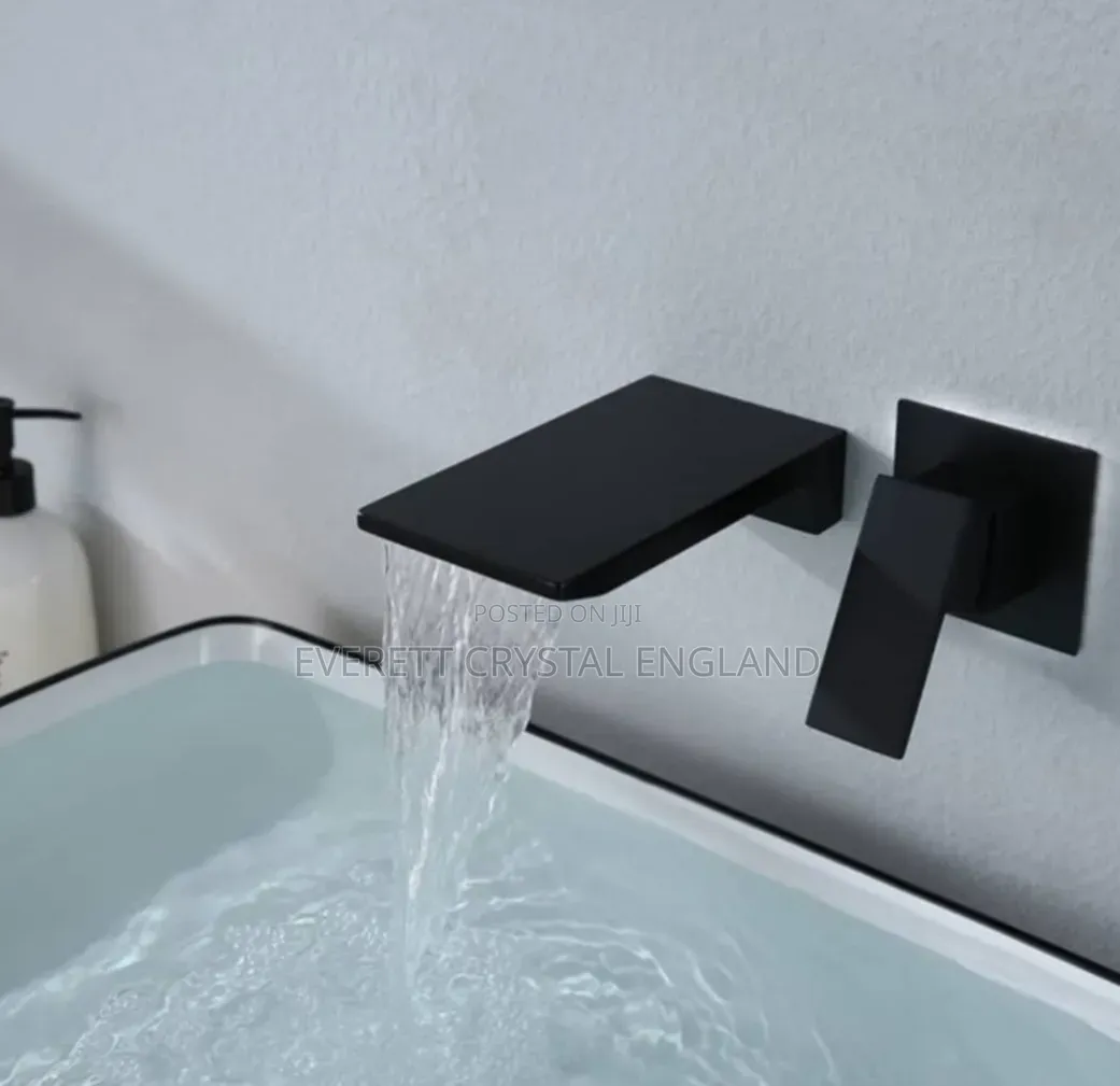 Condit Black Mixer Tap