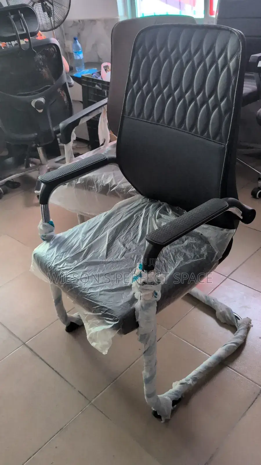 Luxury Modern Office Victor's / Conference Table Chairs