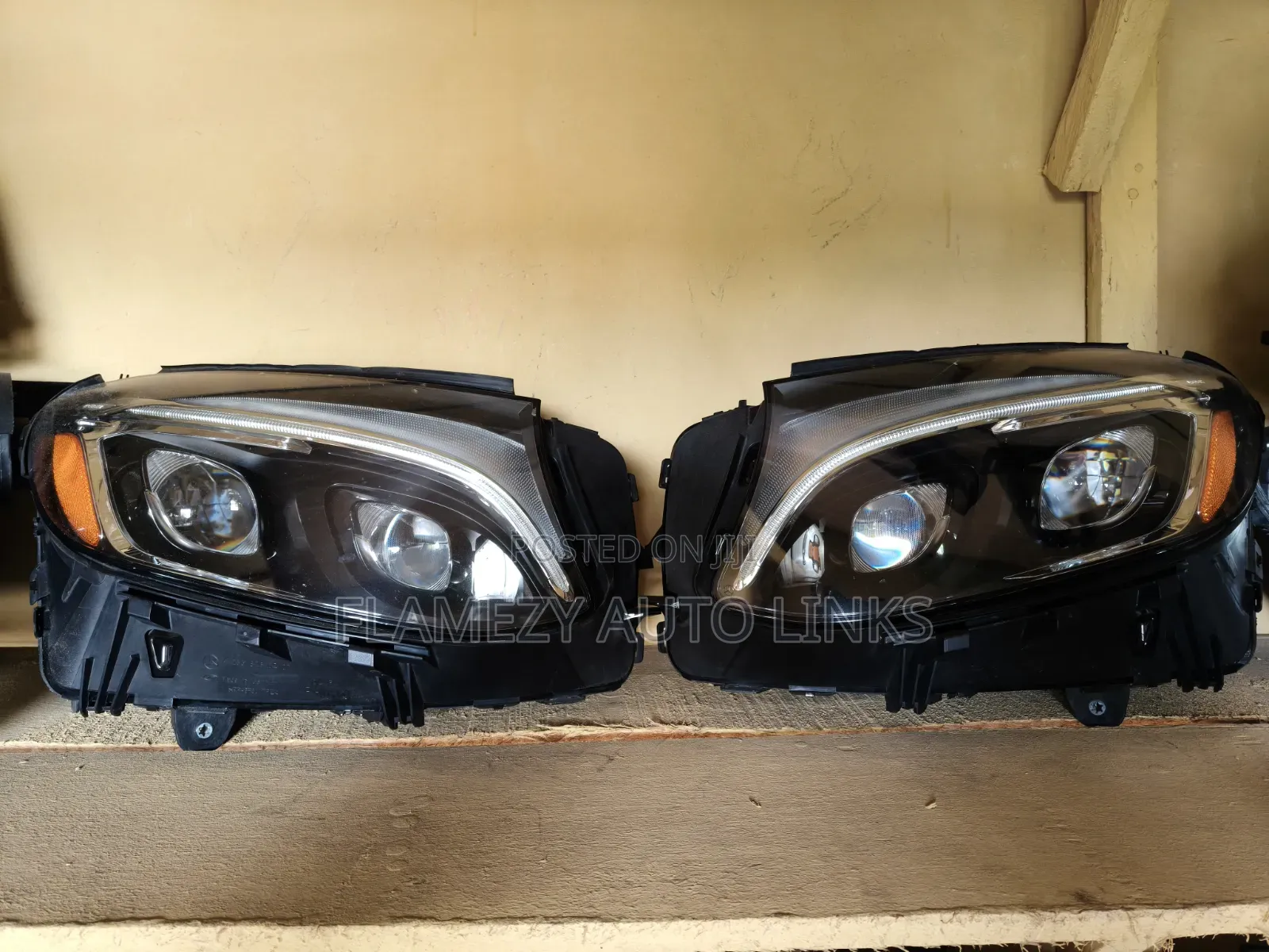 GLC 300 /43 Headlamp Double Charger
