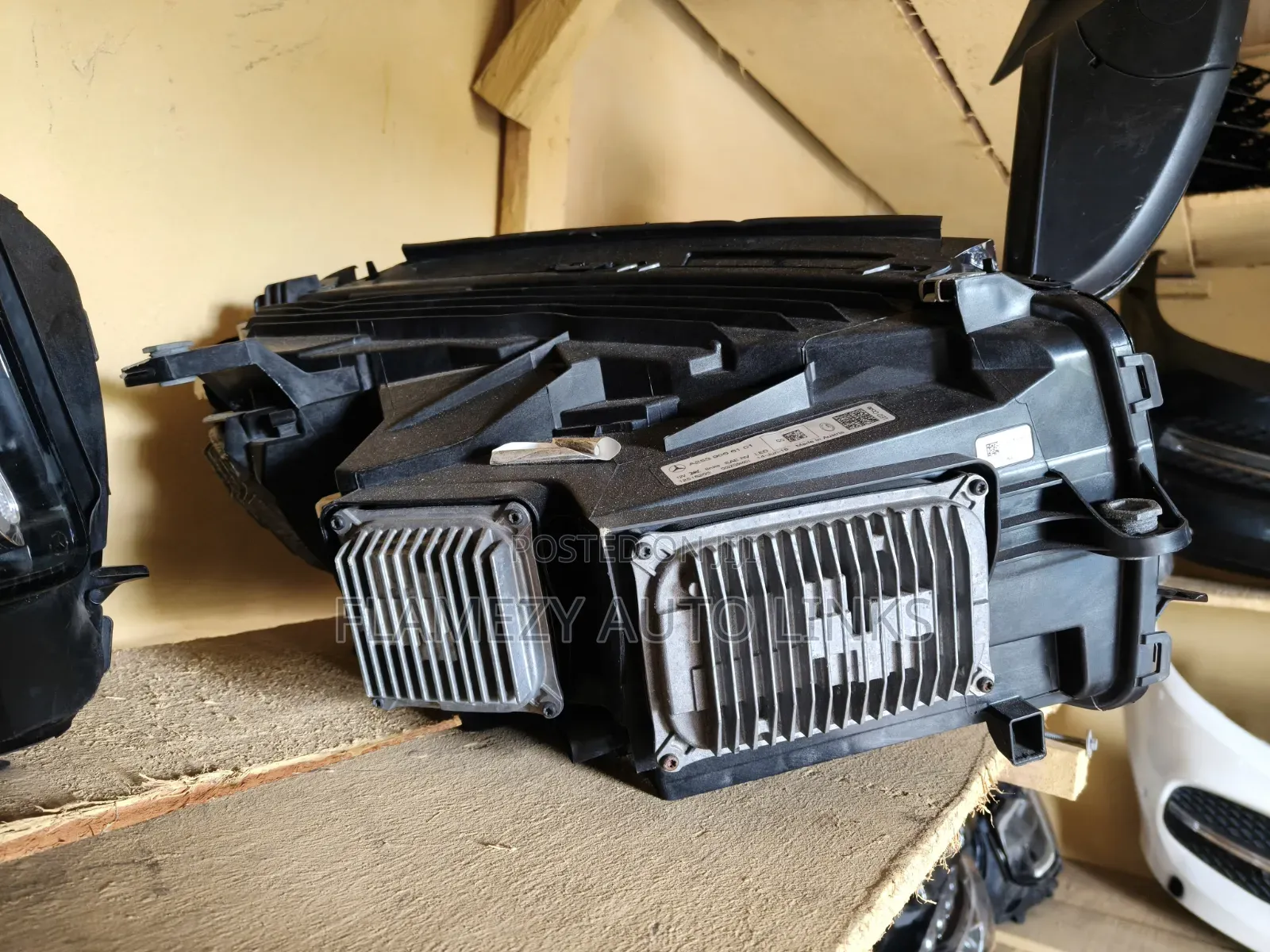GLC 300 /43 Headlamp Double Charger