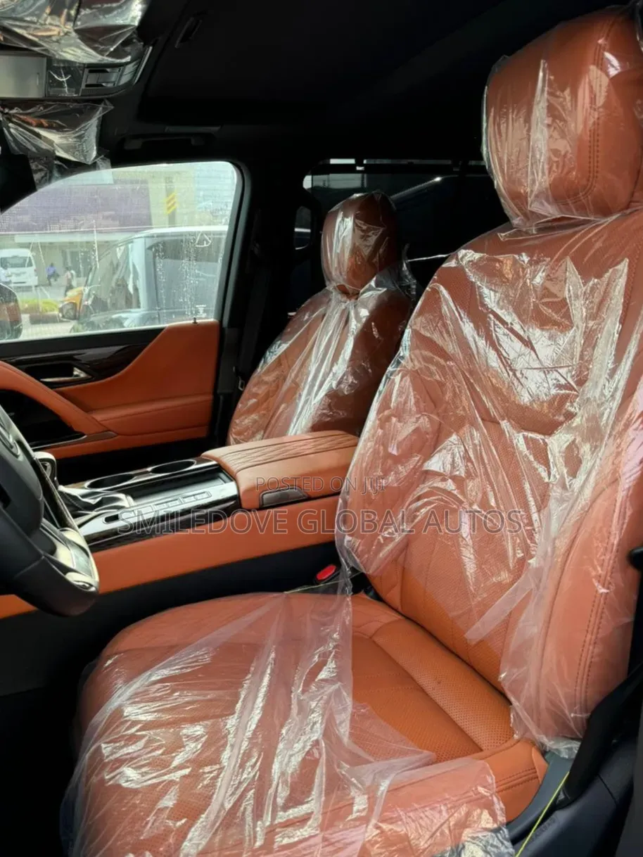 New Lexus LX 600 2025 Black